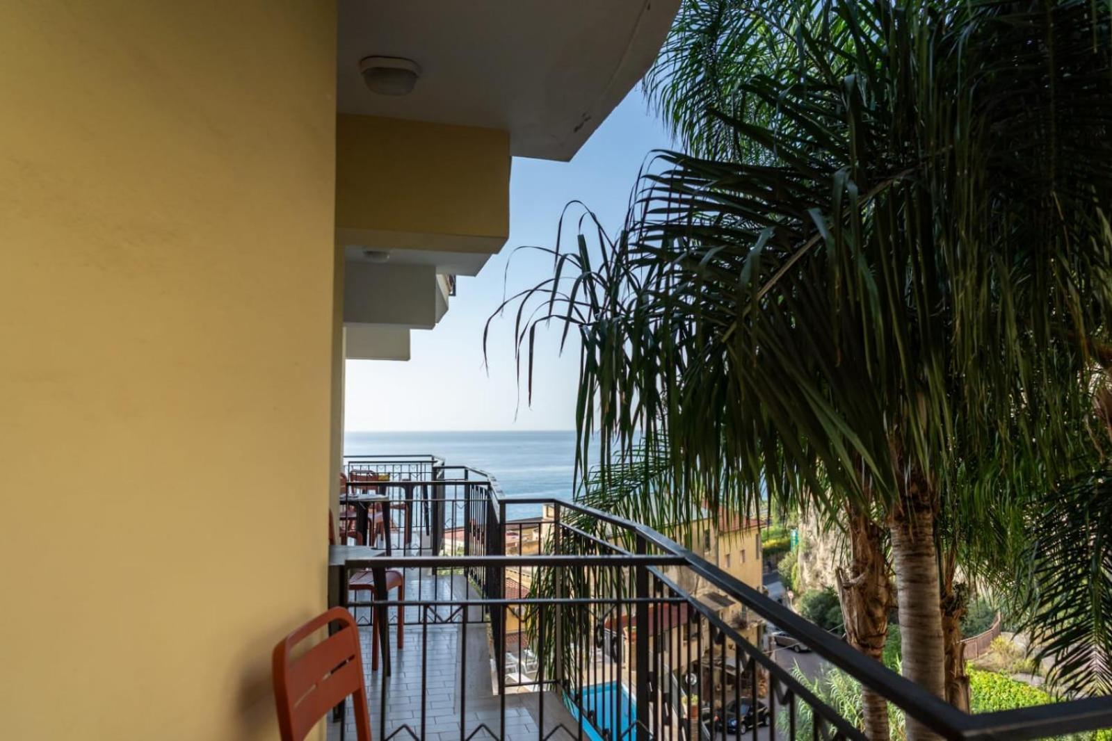 Hotel Corallo 4*